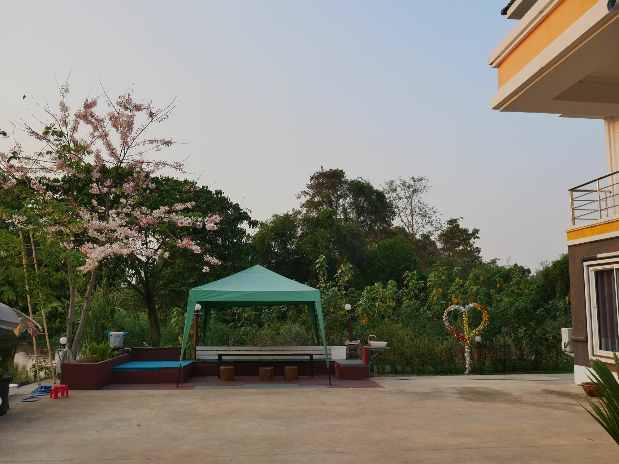 Jumpa Resort Hotel Phitsanulok Extérieur photo