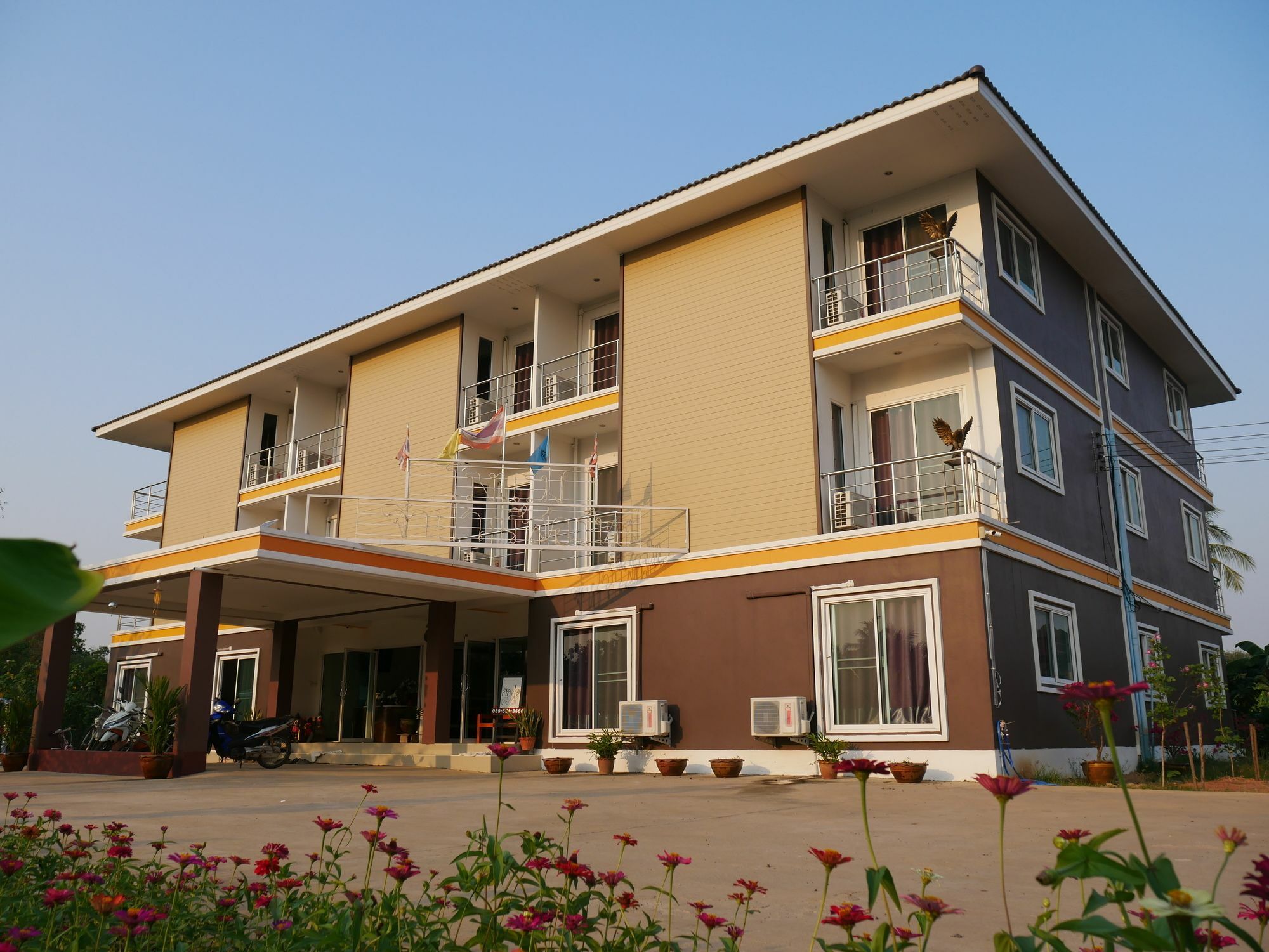 Jumpa Resort Hotel Phitsanulok Extérieur photo